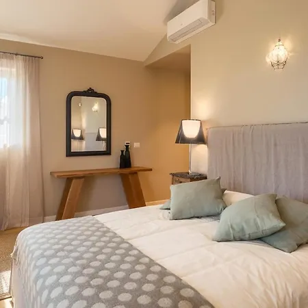 Petra Vabriga Villa Tar-Vabriga