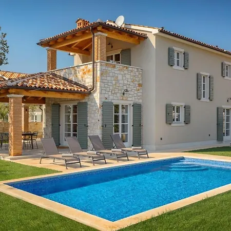Petra Vabriga Villa Tar-Vabriga