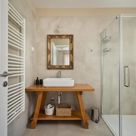 Villa Petra Vabriga *