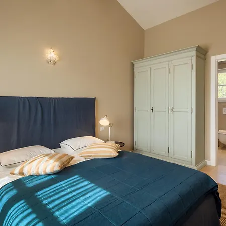 Petra Vabriga Villa Tar-Vabriga